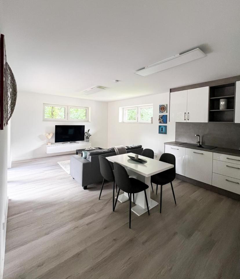 Ferienwohnung: Waldblick Hatten Eksteriør billede
